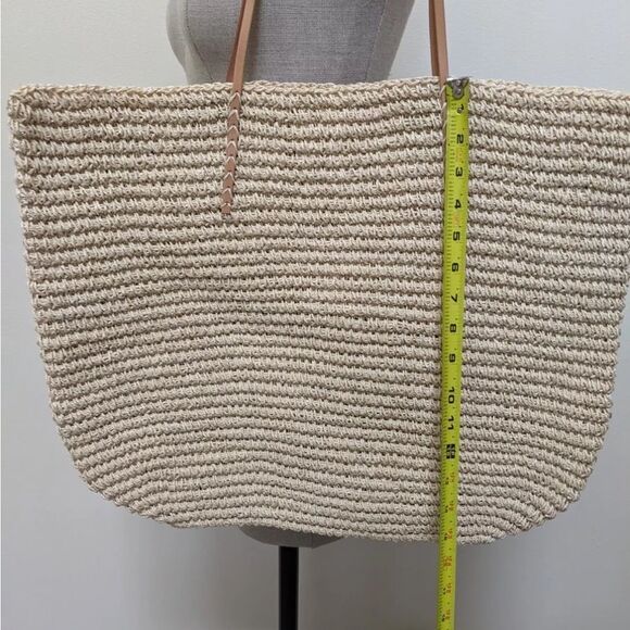 MERONA Beach Straw Tote Bag NEW in Black D32 - Picture 5 of 6